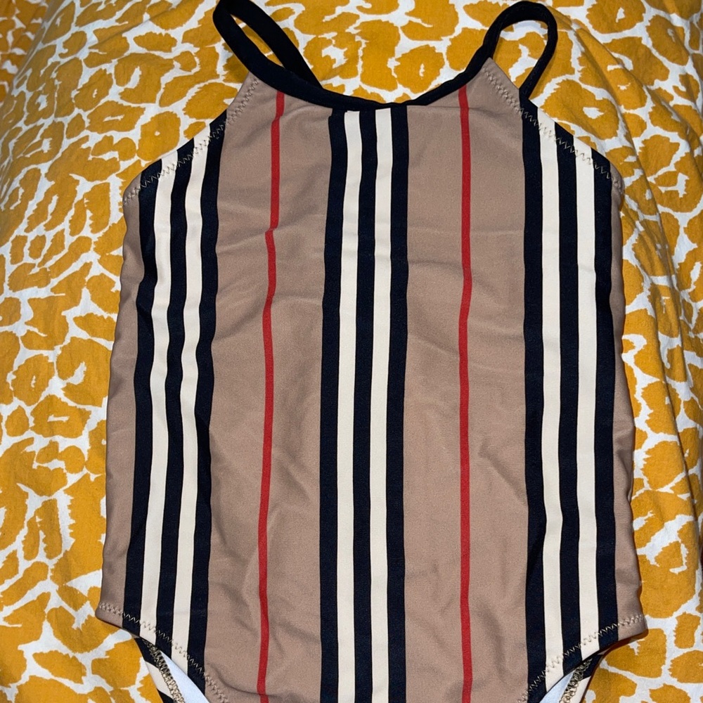 Burberry swim wear kids